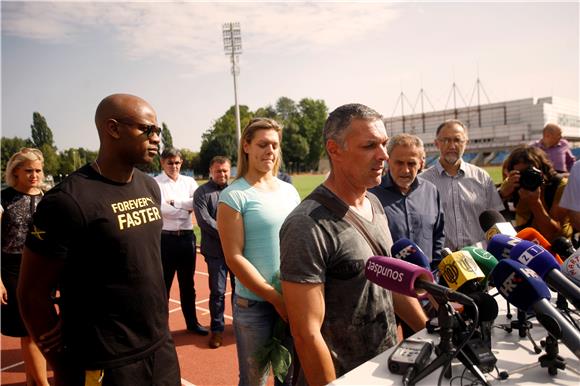 Obilazak atletskog stadiona Mladost