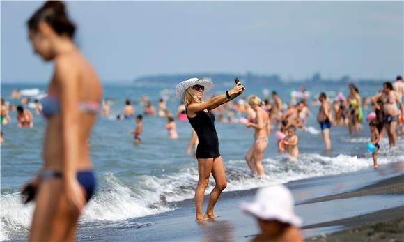 Selfie ludilo: u potrazi za atraktivnom fotografijom sve više mrtvih