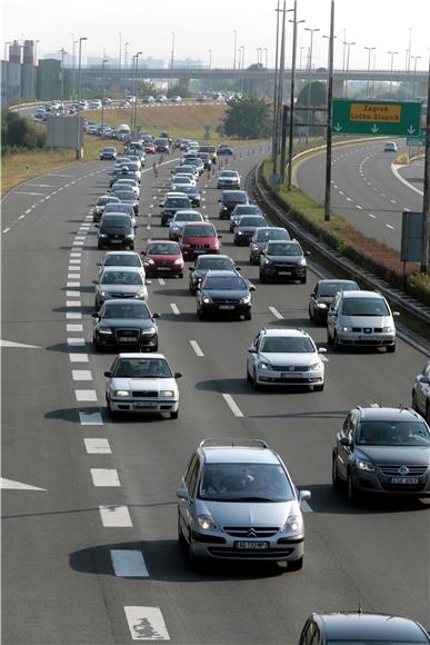 HAK: Na Lučkom kolona od 7 kilometara