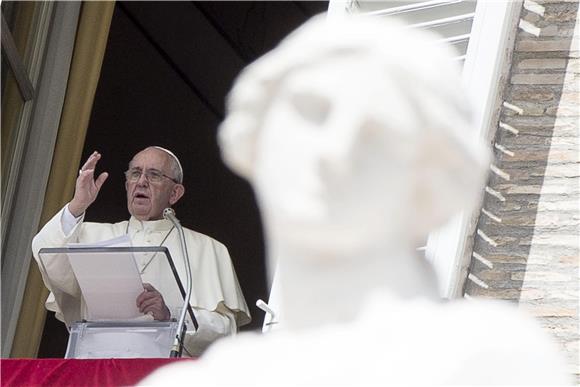 VATICAN POPE ANGELUS