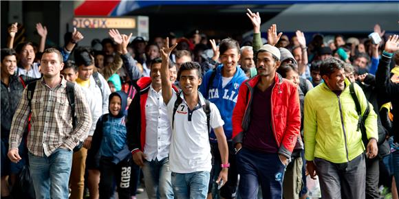 Slovenia willing to accomodate 2,000 refugees