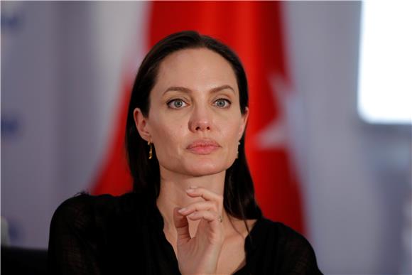 I Angelina Jolie zauzima se za izbjeglice