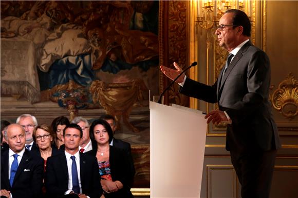 FRANCE GOVERNMENT HOLLANDE