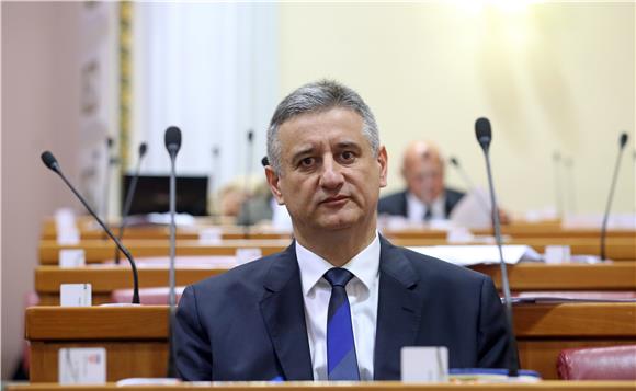 Karamarko za rješenje problema CHF kredita kao u Crnoj Gori