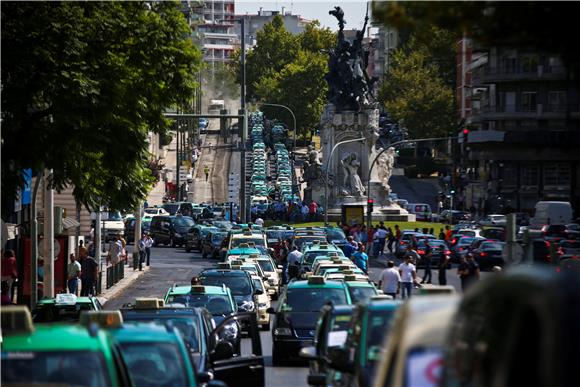 PORTUGAL TAXI STRIKE AGAINST UBER