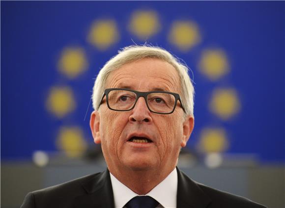 Juncker održao dugi govor unatoč majčinoj smrti