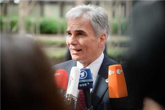 Faymann napao Orbana zbog tretmana migranata