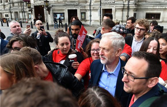 Jeremy Corbyn izabran za novog vođu britanskih laburista