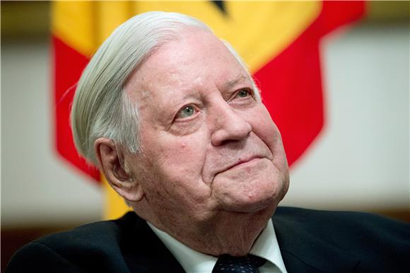 FILE GERMANY HELMUT SCHMIDT