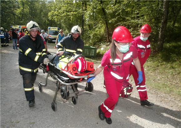 Održana vježba vatrogasaca i interventnih službi Hrvatske i Slovenije