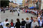 U svečanom mimohodu 50. Vinkovačkih jeseni više od 4.000 njegovatelja folklorne tradicije