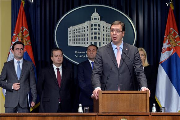 Vucic says no agreement for now, measures to respond to closure of Bajakovo crossing on hold 