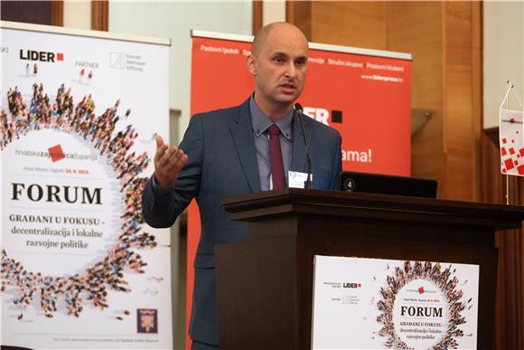  Forum 'Građani u fokusu - decentralizacija i lokalne razvojne politike'