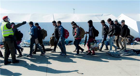 HUNGARY MIGRATION AUSTRIA