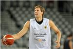 NBA: Nowitzki igra do 2017. 