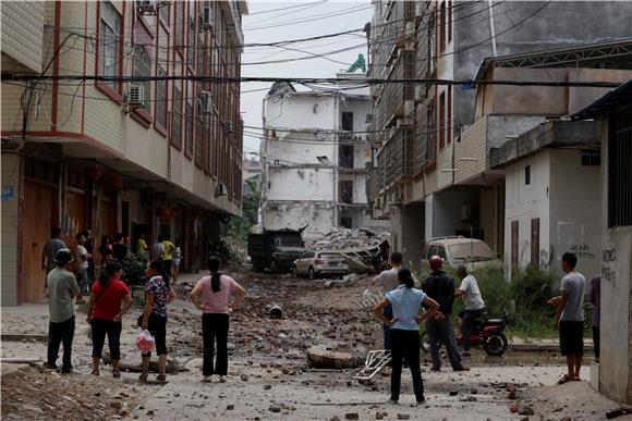 CHINA LIUCHENG SERIAL BOMBING