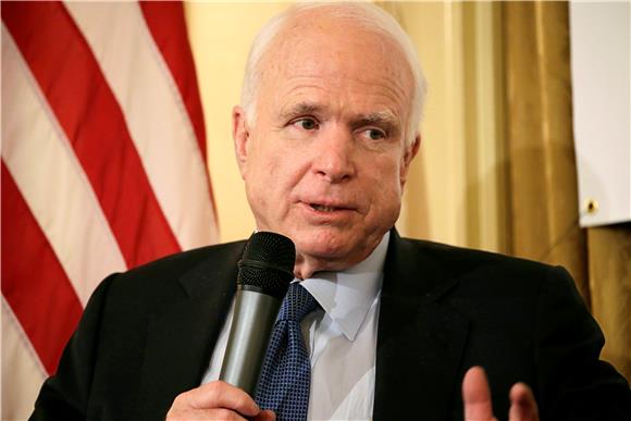 Rusi su napali položaje pobunjenika koje je obučavala CIA - McCain