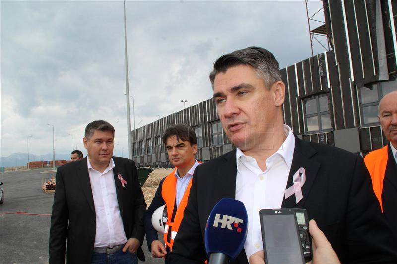 Milanović: riskantni potezi Rusije u Siriji 