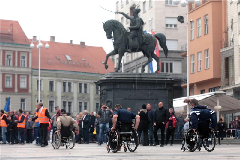  Otvoren 21. SŠNIDOR "Zagreb 2015.