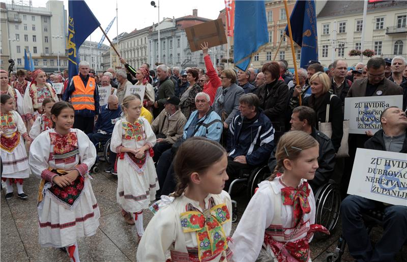  Otvoren 21. SŠNIDOR "Zagreb 2015.