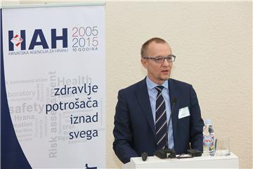 Ministar Jakovina otvorio 1. hrvatsku konferenciju o procjeni rizika podrijetlom iz hrane