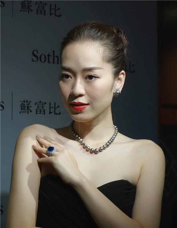 CHINA HONG KONG SOTHEBY'S JEWELRY SALE