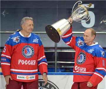 RUSSIA PUTIN ICE HOCKEY