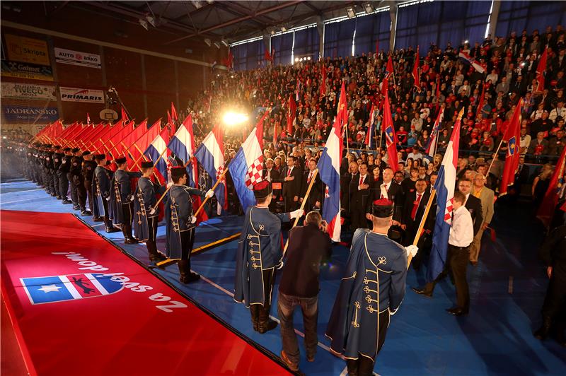 Glavaš tvrdi da Europa Slavoniju i Baranju pretvara u koncentracijski logor svojih loših politika