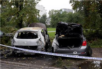  Zagreb: na parkiralištu dva automobila u požaru 