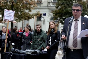 Stotinjak građana prosvjedovalo protiv Vatikanskih ugovora