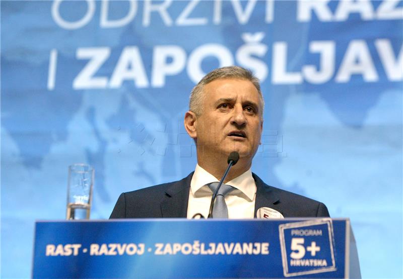 IZBORI 2015. Karamarko: Riječki HNK postao prostor kulturne okupacije i izrugivanja hrvatskoj kulturi i narodu