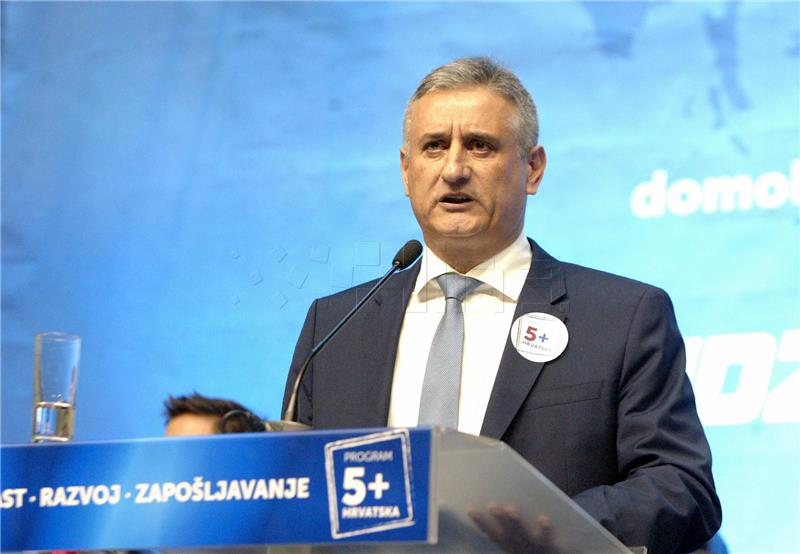 IZBORI 2015. Karamarko: Riječki HNK postao prostor kulturne okupacije i izrugivanja hrvatskoj kulturi i narodu