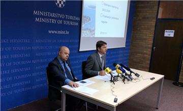 Lorencin: investicije u turizmu 2016. porast će za 40 posto, na 676 milijuna eura