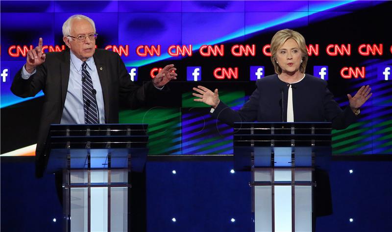 USA ELECTIONS DEMOCRATIC DEBATE