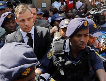 FILE SOUTH AFRICA TRIAL PISTORIUS