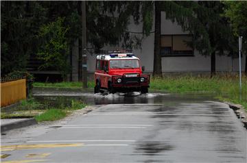 Vodni val prošao sisačkim područjem bez većih posljedica