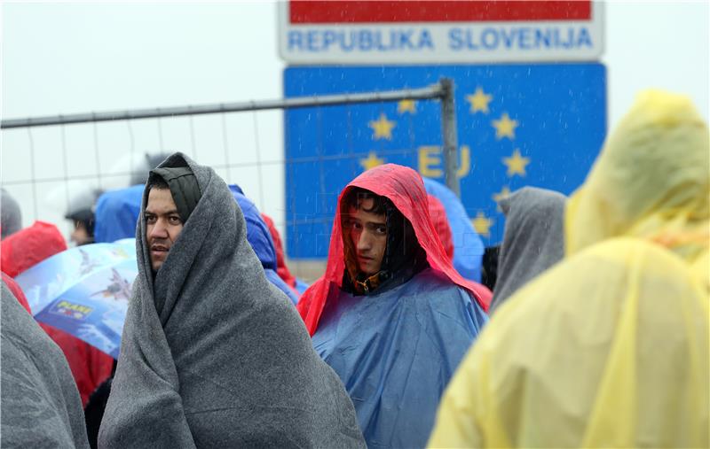 IZBJEGLICE Granični prijelaz Trnovec prepun izbjeglica