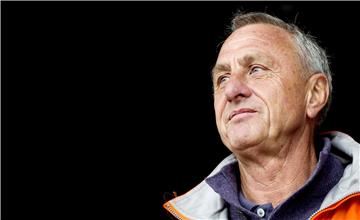 FILE NETHERLANDS SOCCER CRUYFF