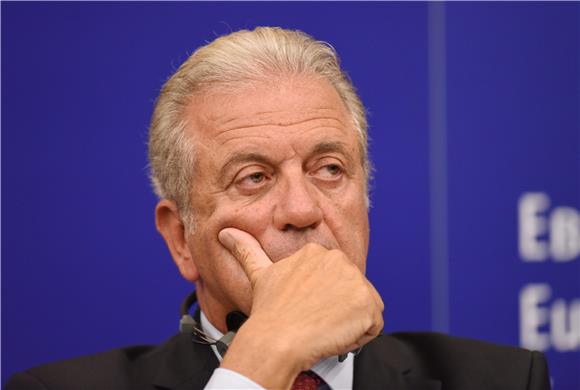 Avramopoulos u Ljubljani zbog migrantske krize