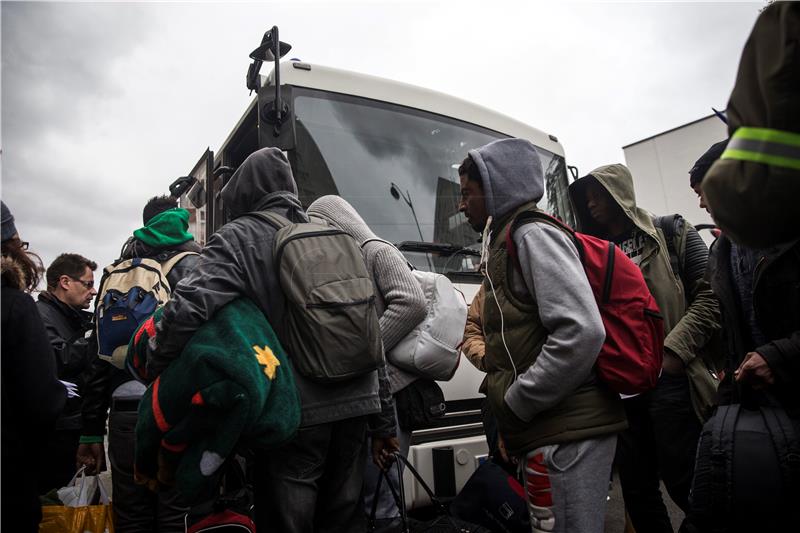 FRANCE PARIS REFUGEES EVACUATION