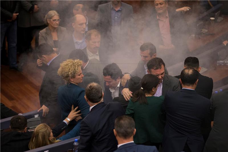 KOSOVO PARLIAMENT TEAR GAS