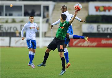 HNL: Hajduk - Lokomotiva 1-0 (poluvrijeme)