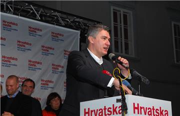 IZBORI 2015. Milanović: još četiri godine vjere da odvedemo Hrvatsku u zapadnu Europu