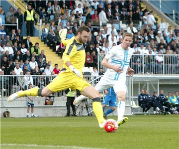 Prva HNL: Rijeka - Dinamo 2-1