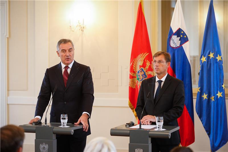 Slovenian, Montenegrin premiers advocate European prospects of region