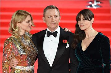 "Spectre": Novi Bond na londonskoj pretpremijeri