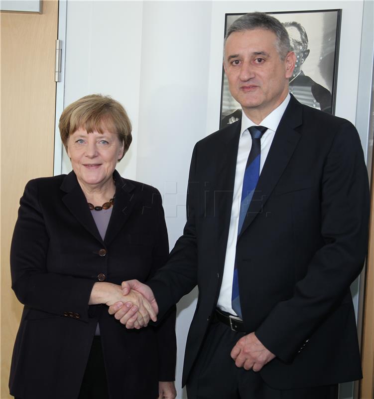 Karamarko meets with Chancellor Merkel