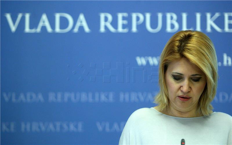 Milanka Opačić dala izjavu za medije u povodu proglašenja projekta e-Građani najboljim u Europi