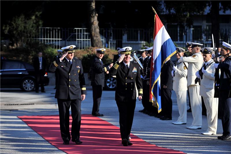 Zapovjednik VI. flote ratne mornarica SAD-a James. G. Foggo susreo s ministrom obrane Antom Kotromanovićem i zapovjednikom Hrvatske ratne mornarice Predragom Stipanovićem