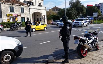 "Duge cijevi" na ulicama Dubrovnika